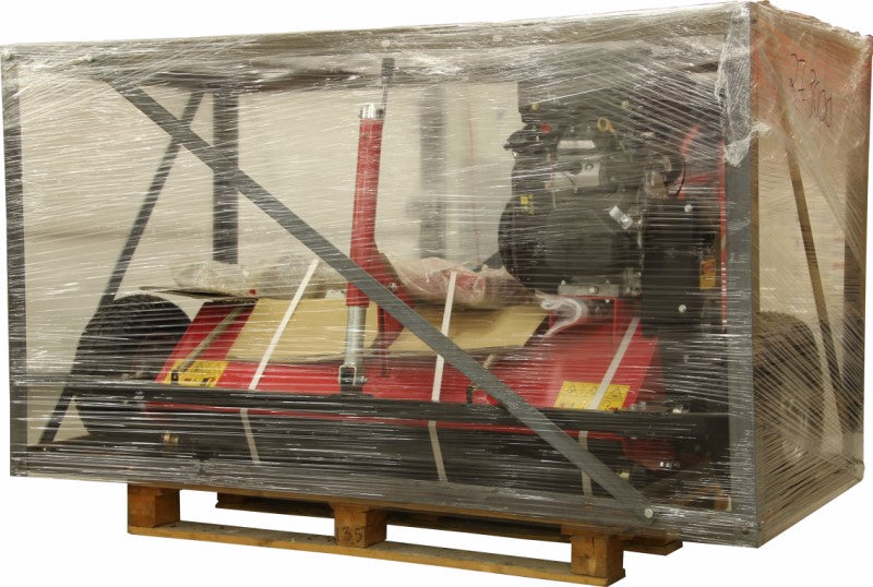 Lawnmower with gear-driven blades, 18 HP (Briggs & Stratton engine)