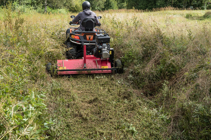 Lawnmower with gear-driven blades, 18 HP (Briggs & Stratton engine)