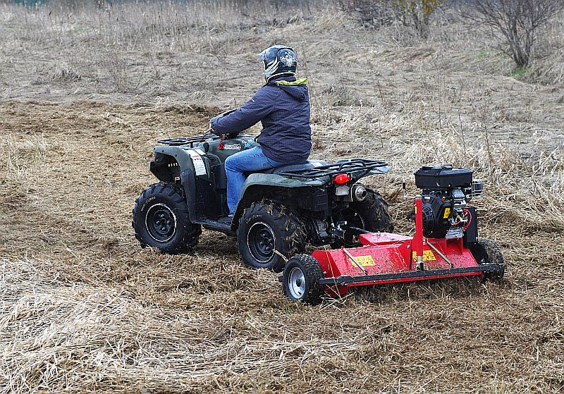 Lawnmower with gear-driven blades, 18 HP (Briggs & Stratton engine)