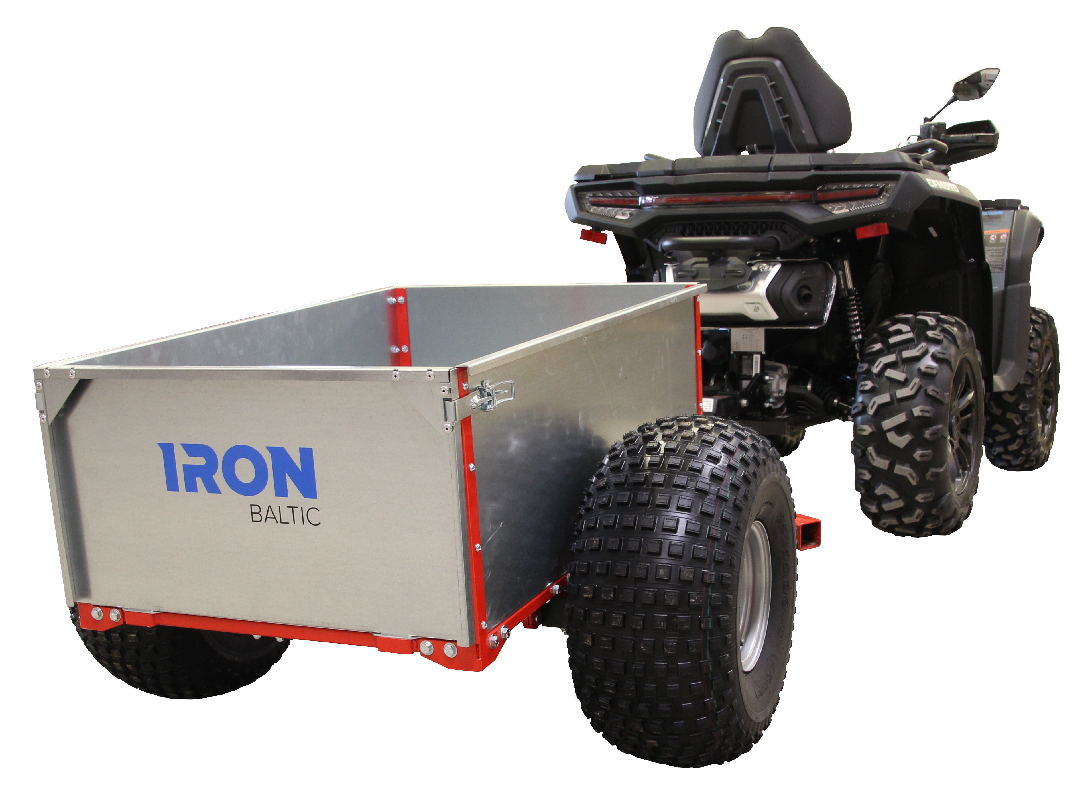 Tilting cargo box for forestry trailer