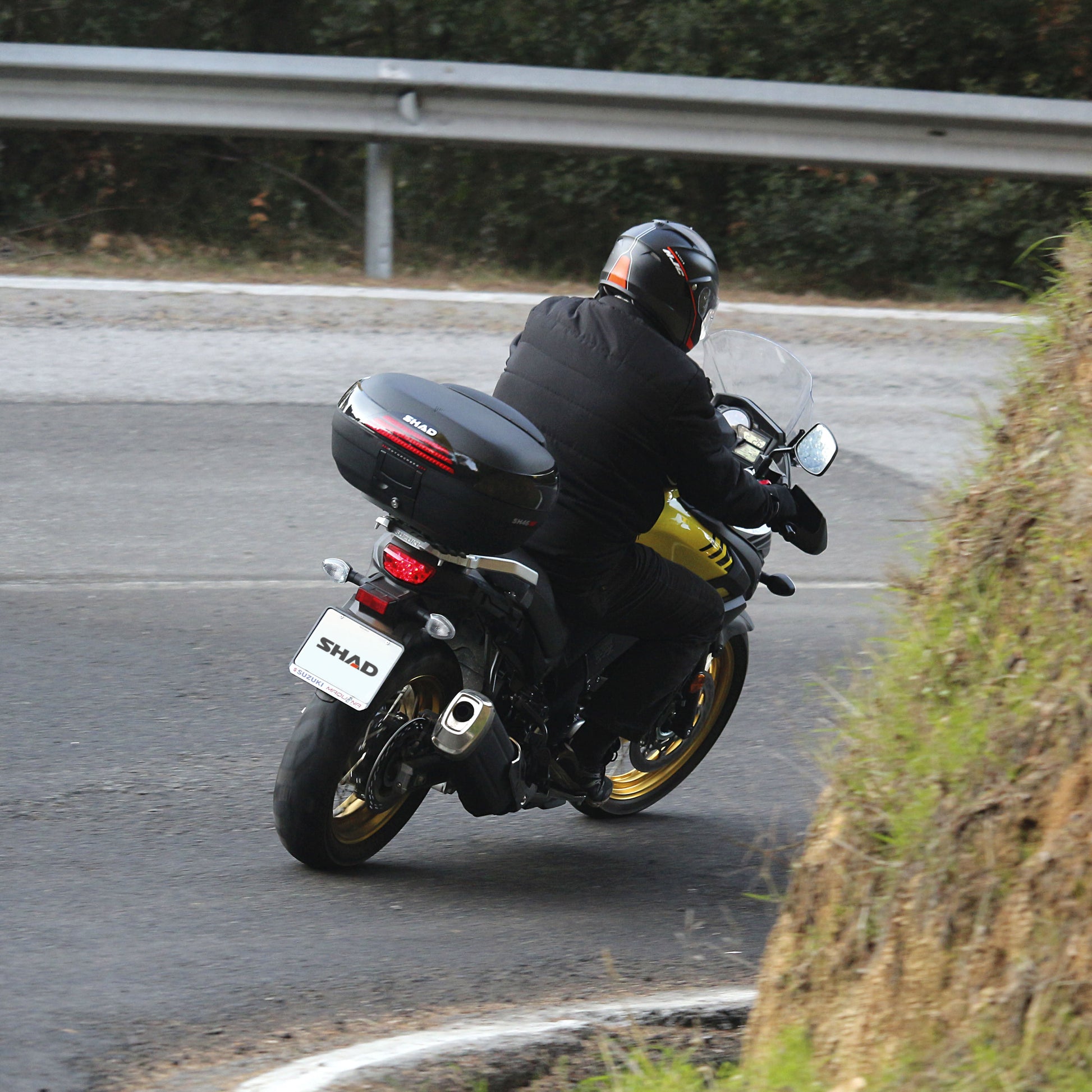 Galinė daiktadėžė SH46