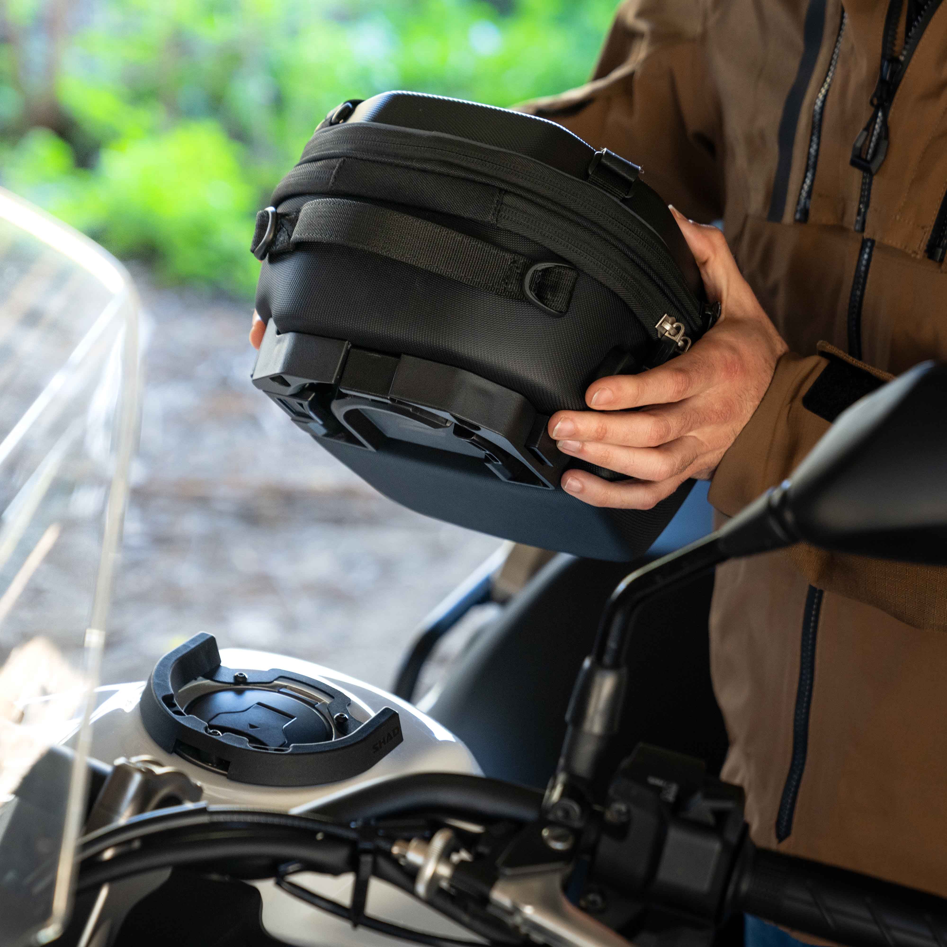 Click System TANK BAG E09CL PRO