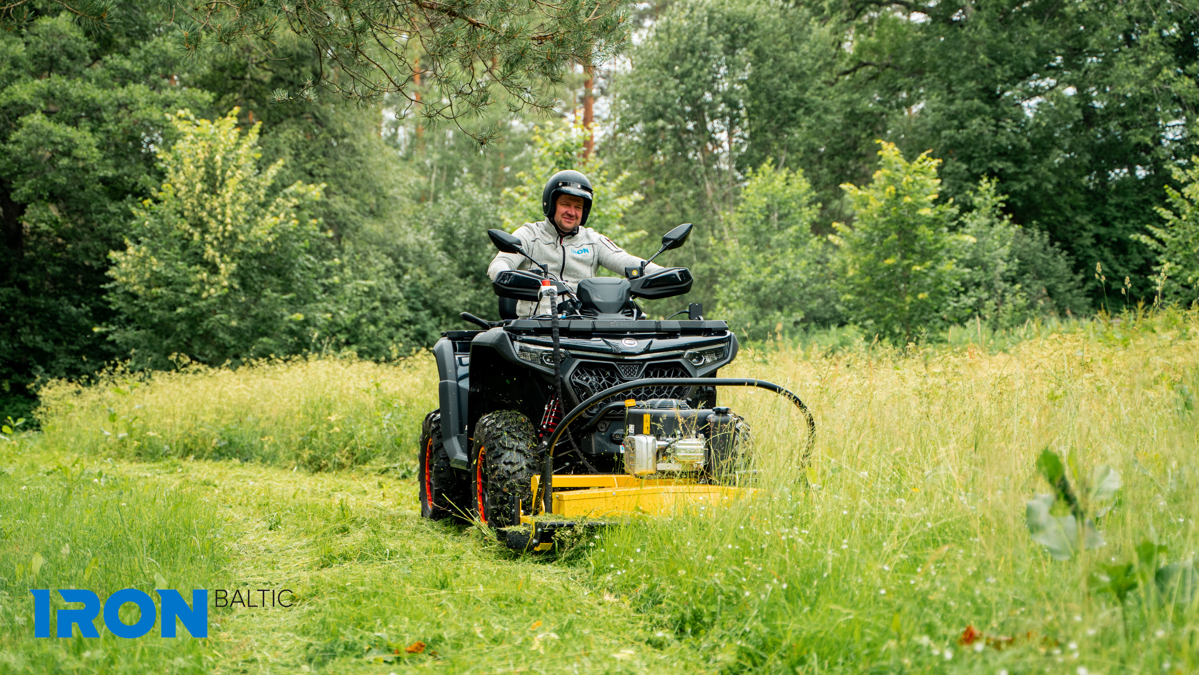 Front-mounted ATV mower