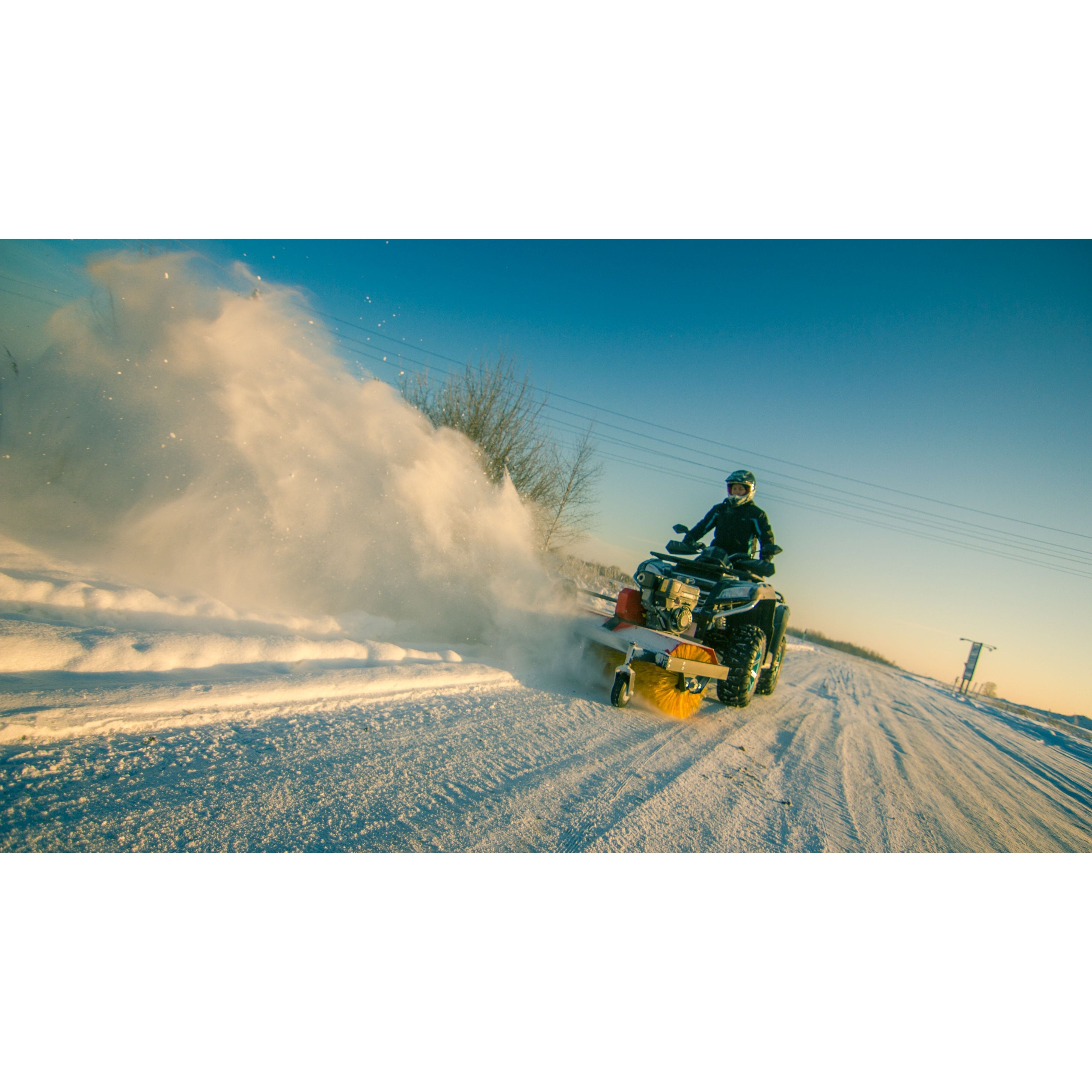 Rotary Broom 6.5 HP (Briggs & Stratton Engine)